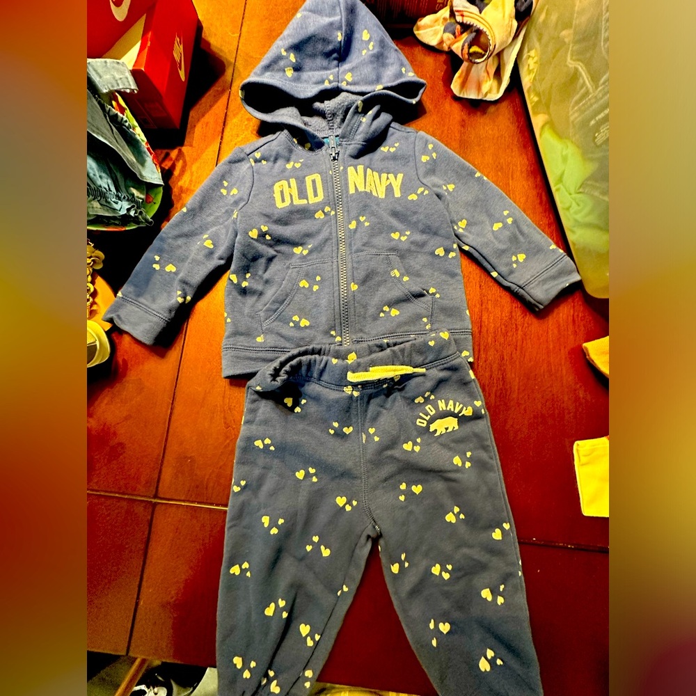 Old navy hoodie set 6-12 months